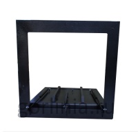 Опорна поверхность люка под брусчатку с кронштейнами газлифтов